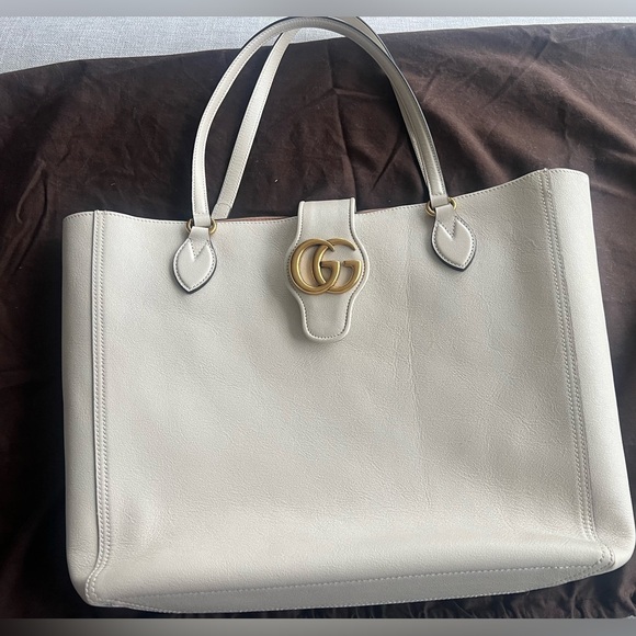 White Gucci Dahlia Tote purse double G, Medium - Picture 6 of 13